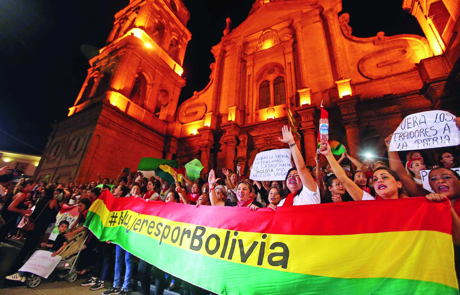¿QUÉ CLASE DE DEMOCRACIA ASPIRAMOS LOS BOLIVIANOS?