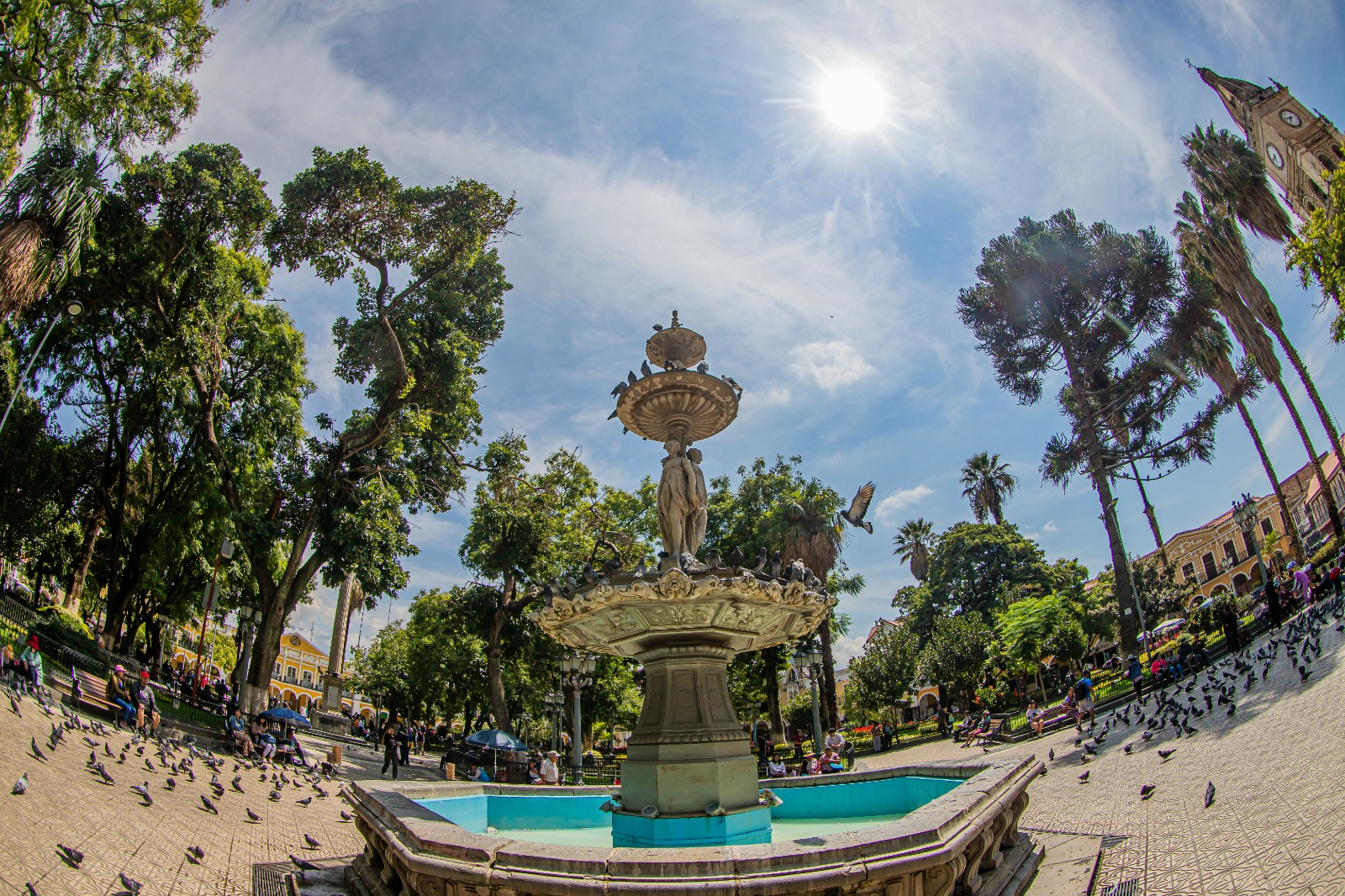 FUENTE DE LAS TRES GRACIAS, Plaza 14 de Septiembre, Foto: GAMC