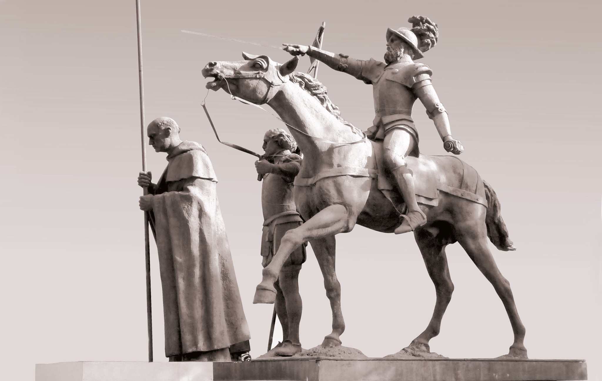 Monumento a la FUNDACIÓN DE COCHABAMBA, Plaza Geronimo de Osorio de la ciudad de Cochabamba, Foto: AHORA Historias y Leyendas